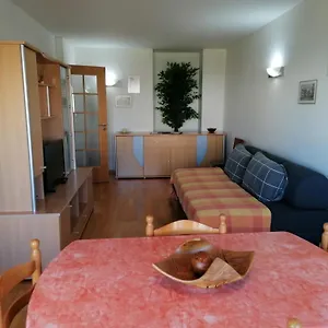 Holaias Holidays Apartamento